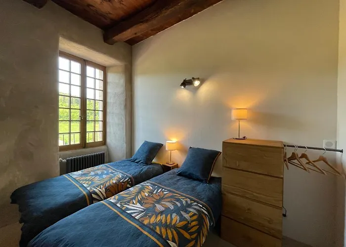 Chateau De Latour Sur Sorgue Marnhagues-et-Latour