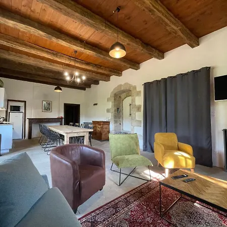 Chateau De Latour Sur Sorgue Marnhagues-et-Latour