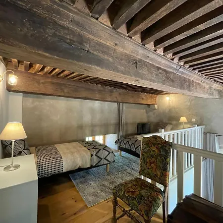 Chateau De Latour Sur Sorgue *