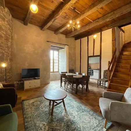 Chateau De Latour Sur Sorgue Apartman *