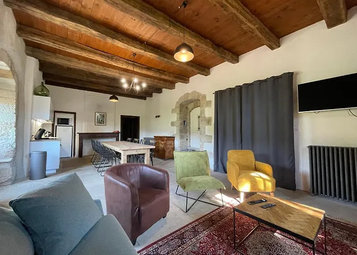 Chateau De Latour Sur Sorgue Marnhagues-et-Latour