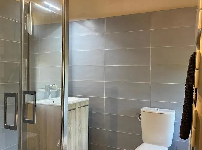 Chateau De Latour Sur Sorgue Lejlighed