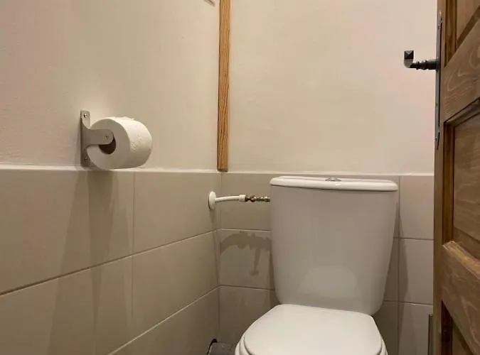 Lejlighed Chateau De Latour Sur Sorgue