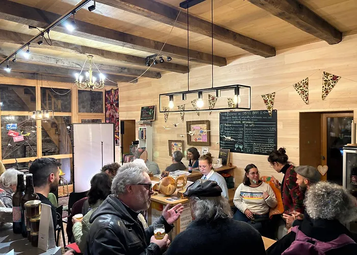 Chateau De Latour Sur Sorgue Lejlighed *